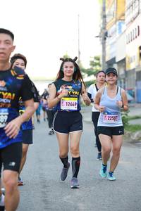 BIB: 12649, 22587
                            <button type="button" onclick="openModal(3673826)" class="btn btn-primary btn-sm float-right btn-popup" data-toggle="modal" data-target=".modal-high-quality">
                        <i class="fas fa-shopping-cart"></i> Add to Cart
                    </button>
                                            <button type="button" onclick="isThisMe(3673826, true)" class="btn btn-success btn-sm float-right btn-popup btn-isme hidden" data-toggle="tooltip" data-placement="bottom" title="นี่คือรูปของคุณใช่ไหม คลิกที่นี่เพื่อเอาเข้าอัลบั้ม">
                        <i class="fas fa-plus"></i> Add to album
                    </button>
                    <button type="button" onclick="isThisMe(3673826, false)" class="btn btn-warning btn-sm float-right btn-popup btn-isnotme hidden">
                        <i class="fas fa-ban"></i> Remove from album
                    </button>