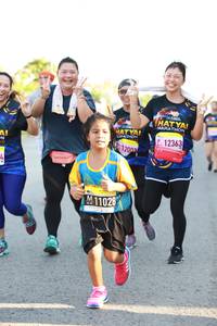 BIB: 12363, 11028
                            <button type="button" onclick="openModal(3676087)" class="btn btn-primary btn-sm float-right btn-popup" data-toggle="modal" data-target=".modal-high-quality">
                        <i class="fas fa-shopping-cart"></i> Add to Cart
                    </button>
                                            <button type="button" onclick="isThisMe(3676087, true)" class="btn btn-success btn-sm float-right btn-popup btn-isme hidden" data-toggle="tooltip" data-placement="bottom" title="นี่คือรูปของคุณใช่ไหม คลิกที่นี่เพื่อเอาเข้าอัลบั้ม">
                        <i class="fas fa-plus"></i> Add to album
                    </button>
                    <button type="button" onclick="isThisMe(3676087, false)" class="btn btn-warning btn-sm float-right btn-popup btn-isnotme hidden">
                        <i class="fas fa-ban"></i> Remove from album
                    </button>