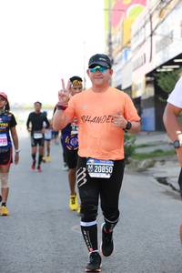 BIB: 20850
                            <button type="button" onclick="openModal(3692556)" class="btn btn-primary btn-sm float-right btn-popup" data-toggle="modal" data-target=".modal-high-quality">
                        <i class="fas fa-shopping-cart"></i> Add to Cart
                    </button>
                                            <button type="button" onclick="isThisMe(3692556, true)" class="btn btn-success btn-sm float-right btn-popup btn-isme hidden" data-toggle="tooltip" data-placement="bottom" title="นี่คือรูปของคุณใช่ไหม คลิกที่นี่เพื่อเอาเข้าอัลบั้ม">
                        <i class="fas fa-plus"></i> Add to album
                    </button>
                    <button type="button" onclick="isThisMe(3692556, false)" class="btn btn-warning btn-sm float-right btn-popup btn-isnotme hidden">
                        <i class="fas fa-ban"></i> Remove from album
                    </button>