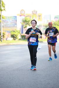 BIB: 21904
                            <button type="button" onclick="openModal(3692254)" class="btn btn-primary btn-sm float-right btn-popup" data-toggle="modal" data-target=".modal-high-quality">
                        <i class="fas fa-shopping-cart"></i> Add to Cart
                    </button>
                                            <button type="button" onclick="isThisMe(3692254, true)" class="btn btn-success btn-sm float-right btn-popup btn-isme hidden" data-toggle="tooltip" data-placement="bottom" title="นี่คือรูปของคุณใช่ไหม คลิกที่นี่เพื่อเอาเข้าอัลบั้ม">
                        <i class="fas fa-plus"></i> Add to album
                    </button>
                    <button type="button" onclick="isThisMe(3692254, false)" class="btn btn-warning btn-sm float-right btn-popup btn-isnotme hidden">
                        <i class="fas fa-ban"></i> Remove from album
                    </button>