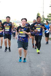 BIB: 11372
                            <button type="button" onclick="openModal(3667137)" class="btn btn-primary btn-sm float-right btn-popup" data-toggle="modal" data-target=".modal-high-quality">
                        <i class="fas fa-shopping-cart"></i> Add to Cart
                    </button>
                                            <button type="button" onclick="isThisMe(3667137, true)" class="btn btn-success btn-sm float-right btn-popup btn-isme hidden" data-toggle="tooltip" data-placement="bottom" title="นี่คือรูปของคุณใช่ไหม คลิกที่นี่เพื่อเอาเข้าอัลบั้ม">
                        <i class="fas fa-plus"></i> Add to album
                    </button>
                    <button type="button" onclick="isThisMe(3667137, false)" class="btn btn-warning btn-sm float-right btn-popup btn-isnotme hidden">
                        <i class="fas fa-ban"></i> Remove from album
                    </button>