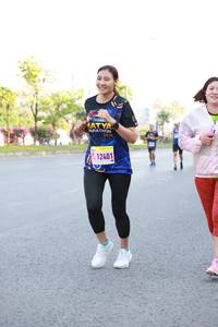 BIB: 12401
                            <button type="button" onclick="openModal(3668105)" class="btn btn-primary btn-sm float-right btn-popup" data-toggle="modal" data-target=".modal-high-quality">
                        <i class="fas fa-shopping-cart"></i> Add to Cart
                    </button>
                                            <button type="button" onclick="isThisMe(3668105, true)" class="btn btn-success btn-sm float-right btn-popup btn-isme hidden" data-toggle="tooltip" data-placement="bottom" title="นี่คือรูปของคุณใช่ไหม คลิกที่นี่เพื่อเอาเข้าอัลบั้ม">
                        <i class="fas fa-plus"></i> Add to album
                    </button>
                    <button type="button" onclick="isThisMe(3668105, false)" class="btn btn-warning btn-sm float-right btn-popup btn-isnotme hidden">
                        <i class="fas fa-ban"></i> Remove from album
                    </button>