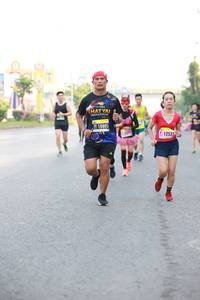 BIB: 10885, 253
                            <button type="button" onclick="openModal(3659512)" class="btn btn-primary btn-sm float-right btn-popup" data-toggle="modal" data-target=".modal-high-quality">
                        <i class="fas fa-shopping-cart"></i> Add to Cart
                    </button>
                                            <button type="button" onclick="isThisMe(3659512, true)" class="btn btn-success btn-sm float-right btn-popup btn-isme hidden" data-toggle="tooltip" data-placement="bottom" title="นี่คือรูปของคุณใช่ไหม คลิกที่นี่เพื่อเอาเข้าอัลบั้ม">
                        <i class="fas fa-plus"></i> Add to album
                    </button>
                    <button type="button" onclick="isThisMe(3659512, false)" class="btn btn-warning btn-sm float-right btn-popup btn-isnotme hidden">
                        <i class="fas fa-ban"></i> Remove from album
                    </button>