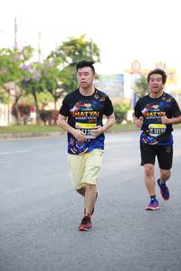 BIB: 10195
                            <button type="button" onclick="openModal(3660416)" class="btn btn-primary btn-sm float-right btn-popup" data-toggle="modal" data-target=".modal-high-quality">
                        <i class="fas fa-shopping-cart"></i> Add to Cart
                    </button>
                                            <button type="button" onclick="isThisMe(3660416, true)" class="btn btn-success btn-sm float-right btn-popup btn-isme hidden" data-toggle="tooltip" data-placement="bottom" title="นี่คือรูปของคุณใช่ไหม คลิกที่นี่เพื่อเอาเข้าอัลบั้ม">
                        <i class="fas fa-plus"></i> Add to album
                    </button>
                    <button type="button" onclick="isThisMe(3660416, false)" class="btn btn-warning btn-sm float-right btn-popup btn-isnotme hidden">
                        <i class="fas fa-ban"></i> Remove from album
                    </button>