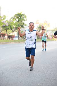 BIB: 1784
                            <button type="button" onclick="openModal(3659684)" class="btn btn-primary btn-sm float-right btn-popup" data-toggle="modal" data-target=".modal-high-quality">
                        <i class="fas fa-shopping-cart"></i> Add to Cart
                    </button>
                                            <button type="button" onclick="isThisMe(3659684, true)" class="btn btn-success btn-sm float-right btn-popup btn-isme hidden" data-toggle="tooltip" data-placement="bottom" title="นี่คือรูปของคุณใช่ไหม คลิกที่นี่เพื่อเอาเข้าอัลบั้ม">
                        <i class="fas fa-plus"></i> Add to album
                    </button>
                    <button type="button" onclick="isThisMe(3659684, false)" class="btn btn-warning btn-sm float-right btn-popup btn-isnotme hidden">
                        <i class="fas fa-ban"></i> Remove from album
                    </button>