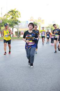 BIB: 11938
                            <button type="button" onclick="openModal(3667250)" class="btn btn-primary btn-sm float-right btn-popup" data-toggle="modal" data-target=".modal-high-quality">
                        <i class="fas fa-shopping-cart"></i> Add to Cart
                    </button>
                                            <button type="button" onclick="isThisMe(3667250, true)" class="btn btn-success btn-sm float-right btn-popup btn-isme hidden" data-toggle="tooltip" data-placement="bottom" title="นี่คือรูปของคุณใช่ไหม คลิกที่นี่เพื่อเอาเข้าอัลบั้ม">
                        <i class="fas fa-plus"></i> Add to album
                    </button>
                    <button type="button" onclick="isThisMe(3667250, false)" class="btn btn-warning btn-sm float-right btn-popup btn-isnotme hidden">
                        <i class="fas fa-ban"></i> Remove from album
                    </button>