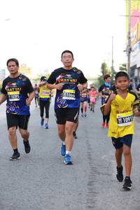 BIB: 10395, 1091
                            <button type="button" onclick="openModal(3662839)" class="btn btn-primary btn-sm float-right btn-popup" data-toggle="modal" data-target=".modal-high-quality">
                        <i class="fas fa-shopping-cart"></i> Add to Cart
                    </button>
                                            <button type="button" onclick="isThisMe(3662839, true)" class="btn btn-success btn-sm float-right btn-popup btn-isme hidden" data-toggle="tooltip" data-placement="bottom" title="นี่คือรูปของคุณใช่ไหม คลิกที่นี่เพื่อเอาเข้าอัลบั้ม">
                        <i class="fas fa-plus"></i> Add to album
                    </button>
                    <button type="button" onclick="isThisMe(3662839, false)" class="btn btn-warning btn-sm float-right btn-popup btn-isnotme hidden">
                        <i class="fas fa-ban"></i> Remove from album
                    </button>