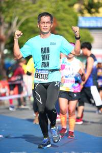 BIB: 21615, 
                            <button type="button" onclick="openModal(3558962)" class="btn btn-primary btn-sm float-right btn-popup" data-toggle="modal" data-target=".modal-high-quality">
                        <i class="fas fa-shopping-cart"></i> Add to Cart
                    </button>
                                            <button type="button" onclick="isThisMe(3558962, true)" class="btn btn-success btn-sm float-right btn-popup btn-isme hidden" data-toggle="tooltip" data-placement="bottom" title="นี่คือรูปของคุณใช่ไหม คลิกที่นี่เพื่อเอาเข้าอัลบั้ม">
                        <i class="fas fa-plus"></i> Add to album
                    </button>
                    <button type="button" onclick="isThisMe(3558962, false)" class="btn btn-warning btn-sm float-right btn-popup btn-isnotme hidden">
                        <i class="fas fa-ban"></i> Remove from album
                    </button>