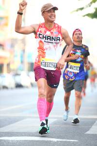 BIB: 11421
                            <button type="button" onclick="openModal(3562269)" class="btn btn-primary btn-sm float-right btn-popup" data-toggle="modal" data-target=".modal-high-quality">
                        <i class="fas fa-shopping-cart"></i> Add to Cart
                    </button>
                                            <button type="button" onclick="isThisMe(3562269, true)" class="btn btn-success btn-sm float-right btn-popup btn-isme hidden" data-toggle="tooltip" data-placement="bottom" title="นี่คือรูปของคุณใช่ไหม คลิกที่นี่เพื่อเอาเข้าอัลบั้ม">
                        <i class="fas fa-plus"></i> Add to album
                    </button>
                    <button type="button" onclick="isThisMe(3562269, false)" class="btn btn-warning btn-sm float-right btn-popup btn-isnotme hidden">
                        <i class="fas fa-ban"></i> Remove from album
                    </button>