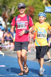 BIB: 20120, 20670
                            <button type="button" onclick="openModal(3557968)" class="btn btn-primary btn-sm float-right btn-popup" data-toggle="modal" data-target=".modal-high-quality">
                        <i class="fas fa-shopping-cart"></i> Add to Cart
                    </button>
                                            <button type="button" onclick="isThisMe(3557968, true)" class="btn btn-success btn-sm float-right btn-popup btn-isme hidden" data-toggle="tooltip" data-placement="bottom" title="นี่คือรูปของคุณใช่ไหม คลิกที่นี่เพื่อเอาเข้าอัลบั้ม">
                        <i class="fas fa-plus"></i> Add to album
                    </button>
                    <button type="button" onclick="isThisMe(3557968, false)" class="btn btn-warning btn-sm float-right btn-popup btn-isnotme hidden">
                        <i class="fas fa-ban"></i> Remove from album
                    </button>