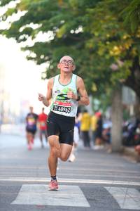 BIB: 40962
                            <button type="button" onclick="openModal(3562318)" class="btn btn-primary btn-sm float-right btn-popup" data-toggle="modal" data-target=".modal-high-quality">
                        <i class="fas fa-shopping-cart"></i> Add to Cart
                    </button>
                                            <button type="button" onclick="isThisMe(3562318, true)" class="btn btn-success btn-sm float-right btn-popup btn-isme hidden" data-toggle="tooltip" data-placement="bottom" title="นี่คือรูปของคุณใช่ไหม คลิกที่นี่เพื่อเอาเข้าอัลบั้ม">
                        <i class="fas fa-plus"></i> Add to album
                    </button>
                    <button type="button" onclick="isThisMe(3562318, false)" class="btn btn-warning btn-sm float-right btn-popup btn-isnotme hidden">
                        <i class="fas fa-ban"></i> Remove from album
                    </button>