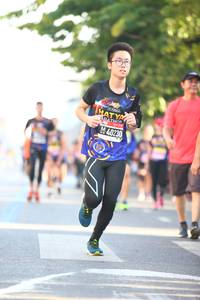 BIB: 40230
                            <button type="button" onclick="openModal(3566952)" class="btn btn-primary btn-sm float-right btn-popup" data-toggle="modal" data-target=".modal-high-quality">
                        <i class="fas fa-shopping-cart"></i> Add to Cart
                    </button>
                                            <button type="button" onclick="isThisMe(3566952, true)" class="btn btn-success btn-sm float-right btn-popup btn-isme hidden" data-toggle="tooltip" data-placement="bottom" title="นี่คือรูปของคุณใช่ไหม คลิกที่นี่เพื่อเอาเข้าอัลบั้ม">
                        <i class="fas fa-plus"></i> Add to album
                    </button>
                    <button type="button" onclick="isThisMe(3566952, false)" class="btn btn-warning btn-sm float-right btn-popup btn-isnotme hidden">
                        <i class="fas fa-ban"></i> Remove from album
                    </button>