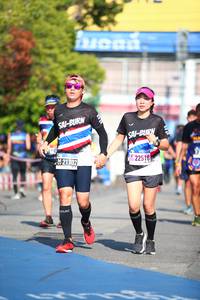 BIB: 22518, 702
                            <button type="button" onclick="openModal(3557316)" class="btn btn-primary btn-sm float-right btn-popup" data-toggle="modal" data-target=".modal-high-quality">
                        <i class="fas fa-shopping-cart"></i> Add to Cart
                    </button>
                                            <button type="button" onclick="isThisMe(3557316, true)" class="btn btn-success btn-sm float-right btn-popup btn-isme hidden" data-toggle="tooltip" data-placement="bottom" title="นี่คือรูปของคุณใช่ไหม คลิกที่นี่เพื่อเอาเข้าอัลบั้ม">
                        <i class="fas fa-plus"></i> Add to album
                    </button>
                    <button type="button" onclick="isThisMe(3557316, false)" class="btn btn-warning btn-sm float-right btn-popup btn-isnotme hidden">
                        <i class="fas fa-ban"></i> Remove from album
                    </button>