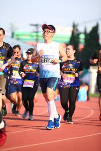 BIB: 1994, 1224
                            <button type="button" onclick="openModal(3565705)" class="btn btn-primary btn-sm float-right btn-popup" data-toggle="modal" data-target=".modal-high-quality">
                        <i class="fas fa-shopping-cart"></i> Add to Cart
                    </button>
                                            <button type="button" onclick="isThisMe(3565705, true)" class="btn btn-success btn-sm float-right btn-popup btn-isme hidden" data-toggle="tooltip" data-placement="bottom" title="นี่คือรูปของคุณใช่ไหม คลิกที่นี่เพื่อเอาเข้าอัลบั้ม">
                        <i class="fas fa-plus"></i> Add to album
                    </button>
                    <button type="button" onclick="isThisMe(3565705, false)" class="btn btn-warning btn-sm float-right btn-popup btn-isnotme hidden">
                        <i class="fas fa-ban"></i> Remove from album
                    </button>