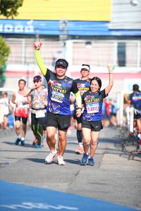 BIB: 22317
                            <button type="button" onclick="openModal(3557663)" class="btn btn-primary btn-sm float-right btn-popup" data-toggle="modal" data-target=".modal-high-quality">
                        <i class="fas fa-shopping-cart"></i> Add to Cart
                    </button>
                                            <button type="button" onclick="isThisMe(3557663, true)" class="btn btn-success btn-sm float-right btn-popup btn-isme hidden" data-toggle="tooltip" data-placement="bottom" title="นี่คือรูปของคุณใช่ไหม คลิกที่นี่เพื่อเอาเข้าอัลบั้ม">
                        <i class="fas fa-plus"></i> Add to album
                    </button>
                    <button type="button" onclick="isThisMe(3557663, false)" class="btn btn-warning btn-sm float-right btn-popup btn-isnotme hidden">
                        <i class="fas fa-ban"></i> Remove from album
                    </button>