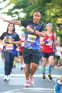 BIB: 11829, 
                            <button type="button" onclick="openModal(3566582)" class="btn btn-primary btn-sm float-right btn-popup" data-toggle="modal" data-target=".modal-high-quality">
                        <i class="fas fa-shopping-cart"></i> Add to Cart
                    </button>
                                            <button type="button" onclick="isThisMe(3566582, true)" class="btn btn-success btn-sm float-right btn-popup btn-isme hidden" data-toggle="tooltip" data-placement="bottom" title="นี่คือรูปของคุณใช่ไหม คลิกที่นี่เพื่อเอาเข้าอัลบั้ม">
                        <i class="fas fa-plus"></i> Add to album
                    </button>
                    <button type="button" onclick="isThisMe(3566582, false)" class="btn btn-warning btn-sm float-right btn-popup btn-isnotme hidden">
                        <i class="fas fa-ban"></i> Remove from album
                    </button>