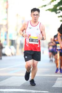 BIB: 10589
                            <button type="button" onclick="openModal(3562698)" class="btn btn-primary btn-sm float-right btn-popup" data-toggle="modal" data-target=".modal-high-quality">
                        <i class="fas fa-shopping-cart"></i> Add to Cart
                    </button>
                                            <button type="button" onclick="isThisMe(3562698, true)" class="btn btn-success btn-sm float-right btn-popup btn-isme hidden" data-toggle="tooltip" data-placement="bottom" title="นี่คือรูปของคุณใช่ไหม คลิกที่นี่เพื่อเอาเข้าอัลบั้ม">
                        <i class="fas fa-plus"></i> Add to album
                    </button>
                    <button type="button" onclick="isThisMe(3562698, false)" class="btn btn-warning btn-sm float-right btn-popup btn-isnotme hidden">
                        <i class="fas fa-ban"></i> Remove from album
                    </button>