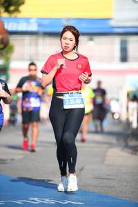 BIB: 230
                            <button type="button" onclick="openModal(3559161)" class="btn btn-primary btn-sm float-right btn-popup" data-toggle="modal" data-target=".modal-high-quality">
                        <i class="fas fa-shopping-cart"></i> Add to Cart
                    </button>
                                            <button type="button" onclick="isThisMe(3559161, true)" class="btn btn-success btn-sm float-right btn-popup btn-isme hidden" data-toggle="tooltip" data-placement="bottom" title="นี่คือรูปของคุณใช่ไหม คลิกที่นี่เพื่อเอาเข้าอัลบั้ม">
                        <i class="fas fa-plus"></i> Add to album
                    </button>
                    <button type="button" onclick="isThisMe(3559161, false)" class="btn btn-warning btn-sm float-right btn-popup btn-isnotme hidden">
                        <i class="fas fa-ban"></i> Remove from album
                    </button>