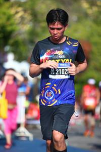 BIB: 2102
                            <button type="button" onclick="openModal(3558699)" class="btn btn-primary btn-sm float-right btn-popup" data-toggle="modal" data-target=".modal-high-quality">
                        <i class="fas fa-shopping-cart"></i> Add to Cart
                    </button>
                                            <button type="button" onclick="isThisMe(3558699, true)" class="btn btn-success btn-sm float-right btn-popup btn-isme hidden" data-toggle="tooltip" data-placement="bottom" title="นี่คือรูปของคุณใช่ไหม คลิกที่นี่เพื่อเอาเข้าอัลบั้ม">
                        <i class="fas fa-plus"></i> Add to album
                    </button>
                    <button type="button" onclick="isThisMe(3558699, false)" class="btn btn-warning btn-sm float-right btn-popup btn-isnotme hidden">
                        <i class="fas fa-ban"></i> Remove from album
                    </button>