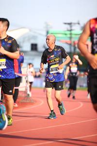 BIB: 103
                            <button type="button" onclick="openModal(3565749)" class="btn btn-primary btn-sm float-right btn-popup" data-toggle="modal" data-target=".modal-high-quality">
                        <i class="fas fa-shopping-cart"></i> Add to Cart
                    </button>
                                            <button type="button" onclick="isThisMe(3565749, true)" class="btn btn-success btn-sm float-right btn-popup btn-isme hidden" data-toggle="tooltip" data-placement="bottom" title="นี่คือรูปของคุณใช่ไหม คลิกที่นี่เพื่อเอาเข้าอัลบั้ม">
                        <i class="fas fa-plus"></i> Add to album
                    </button>
                    <button type="button" onclick="isThisMe(3565749, false)" class="btn btn-warning btn-sm float-right btn-popup btn-isnotme hidden">
                        <i class="fas fa-ban"></i> Remove from album
                    </button>