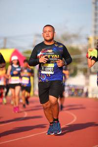 BIB: 10901
                            <button type="button" onclick="openModal(3565607)" class="btn btn-primary btn-sm float-right btn-popup" data-toggle="modal" data-target=".modal-high-quality">
                        <i class="fas fa-shopping-cart"></i> Add to Cart
                    </button>
                                            <button type="button" onclick="isThisMe(3565607, true)" class="btn btn-success btn-sm float-right btn-popup btn-isme hidden" data-toggle="tooltip" data-placement="bottom" title="นี่คือรูปของคุณใช่ไหม คลิกที่นี่เพื่อเอาเข้าอัลบั้ม">
                        <i class="fas fa-plus"></i> Add to album
                    </button>
                    <button type="button" onclick="isThisMe(3565607, false)" class="btn btn-warning btn-sm float-right btn-popup btn-isnotme hidden">
                        <i class="fas fa-ban"></i> Remove from album
                    </button>