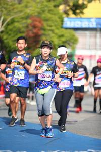 BIB: 22245, 22184, 
                            <button type="button" onclick="openModal(3557329)" class="btn btn-primary btn-sm float-right btn-popup" data-toggle="modal" data-target=".modal-high-quality">
                        <i class="fas fa-shopping-cart"></i> Add to Cart
                    </button>
                                            <button type="button" onclick="isThisMe(3557329, true)" class="btn btn-success btn-sm float-right btn-popup btn-isme hidden" data-toggle="tooltip" data-placement="bottom" title="นี่คือรูปของคุณใช่ไหม คลิกที่นี่เพื่อเอาเข้าอัลบั้ม">
                        <i class="fas fa-plus"></i> Add to album
                    </button>
                    <button type="button" onclick="isThisMe(3557329, false)" class="btn btn-warning btn-sm float-right btn-popup btn-isnotme hidden">
                        <i class="fas fa-ban"></i> Remove from album
                    </button>