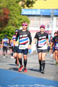 BIB: 22518
                            <button type="button" onclick="openModal(3557317)" class="btn btn-primary btn-sm float-right btn-popup" data-toggle="modal" data-target=".modal-high-quality">
                        <i class="fas fa-shopping-cart"></i> Add to Cart
                    </button>
                                            <button type="button" onclick="isThisMe(3557317, true)" class="btn btn-success btn-sm float-right btn-popup btn-isme hidden" data-toggle="tooltip" data-placement="bottom" title="นี่คือรูปของคุณใช่ไหม คลิกที่นี่เพื่อเอาเข้าอัลบั้ม">
                        <i class="fas fa-plus"></i> Add to album
                    </button>
                    <button type="button" onclick="isThisMe(3557317, false)" class="btn btn-warning btn-sm float-right btn-popup btn-isnotme hidden">
                        <i class="fas fa-ban"></i> Remove from album
                    </button>