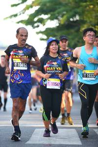 BIB: 10652, 1033, 11567
                            <button type="button" onclick="openModal(3564995)" class="btn btn-primary btn-sm float-right btn-popup" data-toggle="modal" data-target=".modal-high-quality">
                        <i class="fas fa-shopping-cart"></i> Add to Cart
                    </button>
                                            <button type="button" onclick="isThisMe(3564995, true)" class="btn btn-success btn-sm float-right btn-popup btn-isme hidden" data-toggle="tooltip" data-placement="bottom" title="นี่คือรูปของคุณใช่ไหม คลิกที่นี่เพื่อเอาเข้าอัลบั้ม">
                        <i class="fas fa-plus"></i> Add to album
                    </button>
                    <button type="button" onclick="isThisMe(3564995, false)" class="btn btn-warning btn-sm float-right btn-popup btn-isnotme hidden">
                        <i class="fas fa-ban"></i> Remove from album
                    </button>