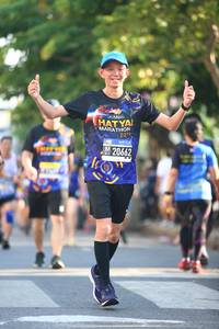 BIB: 201
                            <button type="button" onclick="openModal(3567013)" class="btn btn-primary btn-sm float-right btn-popup" data-toggle="modal" data-target=".modal-high-quality">
                        <i class="fas fa-shopping-cart"></i> Add to Cart
                    </button>
                                            <button type="button" onclick="isThisMe(3567013, true)" class="btn btn-success btn-sm float-right btn-popup btn-isme hidden" data-toggle="tooltip" data-placement="bottom" title="นี่คือรูปของคุณใช่ไหม คลิกที่นี่เพื่อเอาเข้าอัลบั้ม">
                        <i class="fas fa-plus"></i> Add to album
                    </button>
                    <button type="button" onclick="isThisMe(3567013, false)" class="btn btn-warning btn-sm float-right btn-popup btn-isnotme hidden">
                        <i class="fas fa-ban"></i> Remove from album
                    </button>