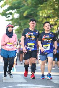 BIB: 2019, 11210, 0479, 12278
                            <button type="button" onclick="openModal(3566772)" class="btn btn-primary btn-sm float-right btn-popup" data-toggle="modal" data-target=".modal-high-quality">
                        <i class="fas fa-shopping-cart"></i> Add to Cart
                    </button>
                                            <button type="button" onclick="isThisMe(3566772, true)" class="btn btn-success btn-sm float-right btn-popup btn-isme hidden" data-toggle="tooltip" data-placement="bottom" title="นี่คือรูปของคุณใช่ไหม คลิกที่นี่เพื่อเอาเข้าอัลบั้ม">
                        <i class="fas fa-plus"></i> Add to album
                    </button>
                    <button type="button" onclick="isThisMe(3566772, false)" class="btn btn-warning btn-sm float-right btn-popup btn-isnotme hidden">
                        <i class="fas fa-ban"></i> Remove from album
                    </button>