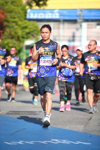 BIB: 975
                            <button type="button" onclick="openModal(3559557)" class="btn btn-primary btn-sm float-right btn-popup" data-toggle="modal" data-target=".modal-high-quality">
                        <i class="fas fa-shopping-cart"></i> Add to Cart
                    </button>
                                            <button type="button" onclick="isThisMe(3559557, true)" class="btn btn-success btn-sm float-right btn-popup btn-isme hidden" data-toggle="tooltip" data-placement="bottom" title="นี่คือรูปของคุณใช่ไหม คลิกที่นี่เพื่อเอาเข้าอัลบั้ม">
                        <i class="fas fa-plus"></i> Add to album
                    </button>
                    <button type="button" onclick="isThisMe(3559557, false)" class="btn btn-warning btn-sm float-right btn-popup btn-isnotme hidden">
                        <i class="fas fa-ban"></i> Remove from album
                    </button>