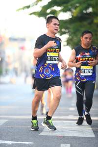 BIB: 10782, 10706
                            <button type="button" onclick="openModal(3562537)" class="btn btn-primary btn-sm float-right btn-popup" data-toggle="modal" data-target=".modal-high-quality">
                        <i class="fas fa-shopping-cart"></i> Add to Cart
                    </button>
                                            <button type="button" onclick="isThisMe(3562537, true)" class="btn btn-success btn-sm float-right btn-popup btn-isme hidden" data-toggle="tooltip" data-placement="bottom" title="นี่คือรูปของคุณใช่ไหม คลิกที่นี่เพื่อเอาเข้าอัลบั้ม">
                        <i class="fas fa-plus"></i> Add to album
                    </button>
                    <button type="button" onclick="isThisMe(3562537, false)" class="btn btn-warning btn-sm float-right btn-popup btn-isnotme hidden">
                        <i class="fas fa-ban"></i> Remove from album
                    </button>