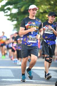 BIB: 215
                            <button type="button" onclick="openModal(3567152)" class="btn btn-primary btn-sm float-right btn-popup" data-toggle="modal" data-target=".modal-high-quality">
                        <i class="fas fa-shopping-cart"></i> Add to Cart
                    </button>
                                            <button type="button" onclick="isThisMe(3567152, true)" class="btn btn-success btn-sm float-right btn-popup btn-isme hidden" data-toggle="tooltip" data-placement="bottom" title="นี่คือรูปของคุณใช่ไหม คลิกที่นี่เพื่อเอาเข้าอัลบั้ม">
                        <i class="fas fa-plus"></i> Add to album
                    </button>
                    <button type="button" onclick="isThisMe(3567152, false)" class="btn btn-warning btn-sm float-right btn-popup btn-isnotme hidden">
                        <i class="fas fa-ban"></i> Remove from album
                    </button>