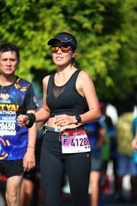 BIB: 0650, 41288
                            <button type="button" onclick="openModal(3556831)" class="btn btn-primary btn-sm float-right btn-popup" data-toggle="modal" data-target=".modal-high-quality">
                        <i class="fas fa-shopping-cart"></i> Add to Cart
                    </button>
                                            <button type="button" onclick="isThisMe(3556831, true)" class="btn btn-success btn-sm float-right btn-popup btn-isme hidden" data-toggle="tooltip" data-placement="bottom" title="นี่คือรูปของคุณใช่ไหม คลิกที่นี่เพื่อเอาเข้าอัลบั้ม">
                        <i class="fas fa-plus"></i> Add to album
                    </button>
                    <button type="button" onclick="isThisMe(3556831, false)" class="btn btn-warning btn-sm float-right btn-popup btn-isnotme hidden">
                        <i class="fas fa-ban"></i> Remove from album
                    </button>