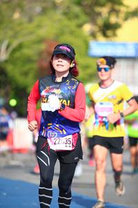 BIB: 22135
                            <button type="button" onclick="openModal(3557516)" class="btn btn-primary btn-sm float-right btn-popup" data-toggle="modal" data-target=".modal-high-quality">
                        <i class="fas fa-shopping-cart"></i> Add to Cart
                    </button>
                                            <button type="button" onclick="isThisMe(3557516, true)" class="btn btn-success btn-sm float-right btn-popup btn-isme hidden" data-toggle="tooltip" data-placement="bottom" title="นี่คือรูปของคุณใช่ไหม คลิกที่นี่เพื่อเอาเข้าอัลบั้ม">
                        <i class="fas fa-plus"></i> Add to album
                    </button>
                    <button type="button" onclick="isThisMe(3557516, false)" class="btn btn-warning btn-sm float-right btn-popup btn-isnotme hidden">
                        <i class="fas fa-ban"></i> Remove from album
                    </button>