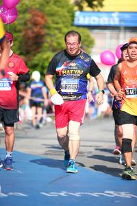 BIB: 407
                            <button type="button" onclick="openModal(3557102)" class="btn btn-primary btn-sm float-right btn-popup" data-toggle="modal" data-target=".modal-high-quality">
                        <i class="fas fa-shopping-cart"></i> Add to Cart
                    </button>
                                            <button type="button" onclick="isThisMe(3557102, true)" class="btn btn-success btn-sm float-right btn-popup btn-isme hidden" data-toggle="tooltip" data-placement="bottom" title="นี่คือรูปของคุณใช่ไหม คลิกที่นี่เพื่อเอาเข้าอัลบั้ม">
                        <i class="fas fa-plus"></i> Add to album
                    </button>
                    <button type="button" onclick="isThisMe(3557102, false)" class="btn btn-warning btn-sm float-right btn-popup btn-isnotme hidden">
                        <i class="fas fa-ban"></i> Remove from album
                    </button>