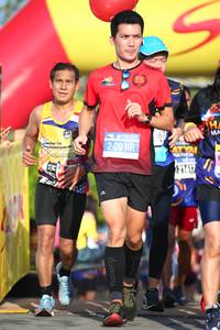 BIB: 200
                            <button type="button" onclick="openModal(3565907)" class="btn btn-primary btn-sm float-right btn-popup" data-toggle="modal" data-target=".modal-high-quality">
                        <i class="fas fa-shopping-cart"></i> Add to Cart
                    </button>
                                            <button type="button" onclick="isThisMe(3565907, true)" class="btn btn-success btn-sm float-right btn-popup btn-isme hidden" data-toggle="tooltip" data-placement="bottom" title="นี่คือรูปของคุณใช่ไหม คลิกที่นี่เพื่อเอาเข้าอัลบั้ม">
                        <i class="fas fa-plus"></i> Add to album
                    </button>
                    <button type="button" onclick="isThisMe(3565907, false)" class="btn btn-warning btn-sm float-right btn-popup btn-isnotme hidden">
                        <i class="fas fa-ban"></i> Remove from album
                    </button>