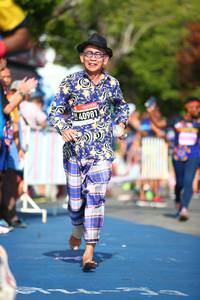 BIB: 
                            <button type="button" onclick="openModal(3555781)" class="btn btn-primary btn-sm float-right btn-popup" data-toggle="modal" data-target=".modal-high-quality">
                        <i class="fas fa-shopping-cart"></i> Add to Cart
                    </button>
                                            <button type="button" onclick="isThisMe(3555781, true)" class="btn btn-success btn-sm float-right btn-popup btn-isme hidden" data-toggle="tooltip" data-placement="bottom" title="นี่คือรูปของคุณใช่ไหม คลิกที่นี่เพื่อเอาเข้าอัลบั้ม">
                        <i class="fas fa-plus"></i> Add to album
                    </button>
                    <button type="button" onclick="isThisMe(3555781, false)" class="btn btn-warning btn-sm float-right btn-popup btn-isnotme hidden">
                        <i class="fas fa-ban"></i> Remove from album
                    </button>