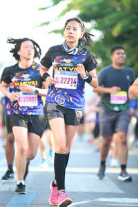 BIB: 22214, 22007, 
                            <button type="button" onclick="openModal(3566807)" class="btn btn-primary btn-sm float-right btn-popup" data-toggle="modal" data-target=".modal-high-quality">
                        <i class="fas fa-shopping-cart"></i> Add to Cart
                    </button>
                                            <button type="button" onclick="isThisMe(3566807, true)" class="btn btn-success btn-sm float-right btn-popup btn-isme hidden" data-toggle="tooltip" data-placement="bottom" title="นี่คือรูปของคุณใช่ไหม คลิกที่นี่เพื่อเอาเข้าอัลบั้ม">
                        <i class="fas fa-plus"></i> Add to album
                    </button>
                    <button type="button" onclick="isThisMe(3566807, false)" class="btn btn-warning btn-sm float-right btn-popup btn-isnotme hidden">
                        <i class="fas fa-ban"></i> Remove from album
                    </button>