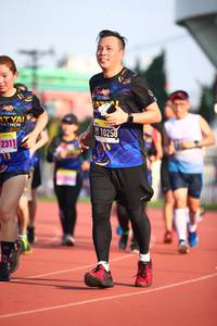 BIB: 102, 2311
                            <button type="button" onclick="openModal(3565691)" class="btn btn-primary btn-sm float-right btn-popup" data-toggle="modal" data-target=".modal-high-quality">
                        <i class="fas fa-shopping-cart"></i> Add to Cart
                    </button>
                                            <button type="button" onclick="isThisMe(3565691, true)" class="btn btn-success btn-sm float-right btn-popup btn-isme hidden" data-toggle="tooltip" data-placement="bottom" title="นี่คือรูปของคุณใช่ไหม คลิกที่นี่เพื่อเอาเข้าอัลบั้ม">
                        <i class="fas fa-plus"></i> Add to album
                    </button>
                    <button type="button" onclick="isThisMe(3565691, false)" class="btn btn-warning btn-sm float-right btn-popup btn-isnotme hidden">
                        <i class="fas fa-ban"></i> Remove from album
                    </button>