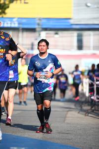 BIB: 2091
                            <button type="button" onclick="openModal(3558759)" class="btn btn-primary btn-sm float-right btn-popup" data-toggle="modal" data-target=".modal-high-quality">
                        <i class="fas fa-shopping-cart"></i> Add to Cart
                    </button>
                                            <button type="button" onclick="isThisMe(3558759, true)" class="btn btn-success btn-sm float-right btn-popup btn-isme hidden" data-toggle="tooltip" data-placement="bottom" title="นี่คือรูปของคุณใช่ไหม คลิกที่นี่เพื่อเอาเข้าอัลบั้ม">
                        <i class="fas fa-plus"></i> Add to album
                    </button>
                    <button type="button" onclick="isThisMe(3558759, false)" class="btn btn-warning btn-sm float-right btn-popup btn-isnotme hidden">
                        <i class="fas fa-ban"></i> Remove from album
                    </button>