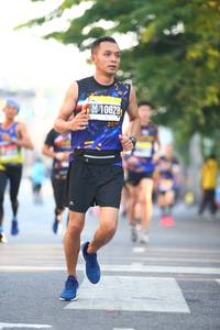 BIB: 10828
                            <button type="button" onclick="openModal(3562962)" class="btn btn-primary btn-sm float-right btn-popup" data-toggle="modal" data-target=".modal-high-quality">
                        <i class="fas fa-shopping-cart"></i> Add to Cart
                    </button>
                                            <button type="button" onclick="isThisMe(3562962, true)" class="btn btn-success btn-sm float-right btn-popup btn-isme hidden" data-toggle="tooltip" data-placement="bottom" title="นี่คือรูปของคุณใช่ไหม คลิกที่นี่เพื่อเอาเข้าอัลบั้ม">
                        <i class="fas fa-plus"></i> Add to album
                    </button>
                    <button type="button" onclick="isThisMe(3562962, false)" class="btn btn-warning btn-sm float-right btn-popup btn-isnotme hidden">
                        <i class="fas fa-ban"></i> Remove from album
                    </button>