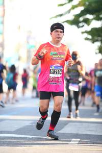 BIB: 2104
                            <button type="button" onclick="openModal(3567541)" class="btn btn-primary btn-sm float-right btn-popup" data-toggle="modal" data-target=".modal-high-quality">
                        <i class="fas fa-shopping-cart"></i> Add to Cart
                    </button>
                                            <button type="button" onclick="isThisMe(3567541, true)" class="btn btn-success btn-sm float-right btn-popup btn-isme hidden" data-toggle="tooltip" data-placement="bottom" title="นี่คือรูปของคุณใช่ไหม คลิกที่นี่เพื่อเอาเข้าอัลบั้ม">
                        <i class="fas fa-plus"></i> Add to album
                    </button>
                    <button type="button" onclick="isThisMe(3567541, false)" class="btn btn-warning btn-sm float-right btn-popup btn-isnotme hidden">
                        <i class="fas fa-ban"></i> Remove from album
                    </button>