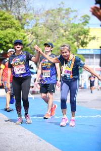 BIB: 1698, 41245
                            <button type="button" onclick="openModal(3544694)" class="btn btn-primary btn-sm float-right btn-popup" data-toggle="modal" data-target=".modal-high-quality">
                        <i class="fas fa-shopping-cart"></i> Add to Cart
                    </button>
                                            <button type="button" onclick="isThisMe(3544694, true)" class="btn btn-success btn-sm float-right btn-popup btn-isme hidden" data-toggle="tooltip" data-placement="bottom" title="นี่คือรูปของคุณใช่ไหม คลิกที่นี่เพื่อเอาเข้าอัลบั้ม">
                        <i class="fas fa-plus"></i> Add to album
                    </button>
                    <button type="button" onclick="isThisMe(3544694, false)" class="btn btn-warning btn-sm float-right btn-popup btn-isnotme hidden">
                        <i class="fas fa-ban"></i> Remove from album
                    </button>