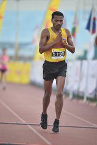 BIB: 11301
                            <button type="button" onclick="openModal(3533958)" class="btn btn-primary btn-sm float-right btn-popup" data-toggle="modal" data-target=".modal-high-quality">
                        <i class="fas fa-shopping-cart"></i> Add to Cart
                    </button>
                                            <button type="button" onclick="isThisMe(3533958, true)" class="btn btn-success btn-sm float-right btn-popup btn-isme hidden" data-toggle="tooltip" data-placement="bottom" title="นี่คือรูปของคุณใช่ไหม คลิกที่นี่เพื่อเอาเข้าอัลบั้ม">
                        <i class="fas fa-plus"></i> Add to album
                    </button>
                    <button type="button" onclick="isThisMe(3533958, false)" class="btn btn-warning btn-sm float-right btn-popup btn-isnotme hidden">
                        <i class="fas fa-ban"></i> Remove from album
                    </button>