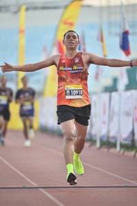 BIB: 10010, 10910
                            <button type="button" onclick="openModal(3533998)" class="btn btn-primary btn-sm float-right btn-popup" data-toggle="modal" data-target=".modal-high-quality">
                        <i class="fas fa-shopping-cart"></i> Add to Cart
                    </button>
                                            <button type="button" onclick="isThisMe(3533998, true)" class="btn btn-success btn-sm float-right btn-popup btn-isme hidden" data-toggle="tooltip" data-placement="bottom" title="นี่คือรูปของคุณใช่ไหม คลิกที่นี่เพื่อเอาเข้าอัลบั้ม">
                        <i class="fas fa-plus"></i> Add to album
                    </button>
                    <button type="button" onclick="isThisMe(3533998, false)" class="btn btn-warning btn-sm float-right btn-popup btn-isnotme hidden">
                        <i class="fas fa-ban"></i> Remove from album
                    </button>