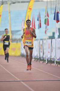 BIB: 10513
                            <button type="button" onclick="openModal(3533980)" class="btn btn-primary btn-sm float-right btn-popup" data-toggle="modal" data-target=".modal-high-quality">
                        <i class="fas fa-shopping-cart"></i> Add to Cart
                    </button>
                                            <button type="button" onclick="isThisMe(3533980, true)" class="btn btn-success btn-sm float-right btn-popup btn-isme hidden" data-toggle="tooltip" data-placement="bottom" title="นี่คือรูปของคุณใช่ไหม คลิกที่นี่เพื่อเอาเข้าอัลบั้ม">
                        <i class="fas fa-plus"></i> Add to album
                    </button>
                    <button type="button" onclick="isThisMe(3533980, false)" class="btn btn-warning btn-sm float-right btn-popup btn-isnotme hidden">
                        <i class="fas fa-ban"></i> Remove from album
                    </button>