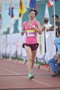 BIB: 11953
                            <button type="button" onclick="openModal(3533967)" class="btn btn-primary btn-sm float-right btn-popup" data-toggle="modal" data-target=".modal-high-quality">
                        <i class="fas fa-shopping-cart"></i> Add to Cart
                    </button>
                                            <button type="button" onclick="isThisMe(3533967, true)" class="btn btn-success btn-sm float-right btn-popup btn-isme hidden" data-toggle="tooltip" data-placement="bottom" title="นี่คือรูปของคุณใช่ไหม คลิกที่นี่เพื่อเอาเข้าอัลบั้ม">
                        <i class="fas fa-plus"></i> Add to album
                    </button>
                    <button type="button" onclick="isThisMe(3533967, false)" class="btn btn-warning btn-sm float-right btn-popup btn-isnotme hidden">
                        <i class="fas fa-ban"></i> Remove from album
                    </button>