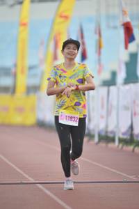 BIB: 11832
                            <button type="button" onclick="openModal(3534016)" class="btn btn-primary btn-sm float-right btn-popup" data-toggle="modal" data-target=".modal-high-quality">
                        <i class="fas fa-shopping-cart"></i> Add to Cart
                    </button>
                                            <button type="button" onclick="isThisMe(3534016, true)" class="btn btn-success btn-sm float-right btn-popup btn-isme hidden" data-toggle="tooltip" data-placement="bottom" title="นี่คือรูปของคุณใช่ไหม คลิกที่นี่เพื่อเอาเข้าอัลบั้ม">
                        <i class="fas fa-plus"></i> Add to album
                    </button>
                    <button type="button" onclick="isThisMe(3534016, false)" class="btn btn-warning btn-sm float-right btn-popup btn-isnotme hidden">
                        <i class="fas fa-ban"></i> Remove from album
                    </button>