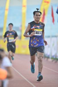 BIB: 11070
                            <button type="button" onclick="openModal(3534357)" class="btn btn-primary btn-sm float-right btn-popup" data-toggle="modal" data-target=".modal-high-quality">
                        <i class="fas fa-shopping-cart"></i> Add to Cart
                    </button>
                                            <button type="button" onclick="isThisMe(3534357, true)" class="btn btn-success btn-sm float-right btn-popup btn-isme hidden" data-toggle="tooltip" data-placement="bottom" title="นี่คือรูปของคุณใช่ไหม คลิกที่นี่เพื่อเอาเข้าอัลบั้ม">
                        <i class="fas fa-plus"></i> Add to album
                    </button>
                    <button type="button" onclick="isThisMe(3534357, false)" class="btn btn-warning btn-sm float-right btn-popup btn-isnotme hidden">
                        <i class="fas fa-ban"></i> Remove from album
                    </button>